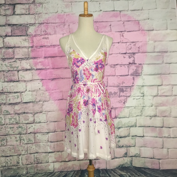 Free People Dresses & Skirts - Free People Longwood Floral Print Ivory Slip Dress